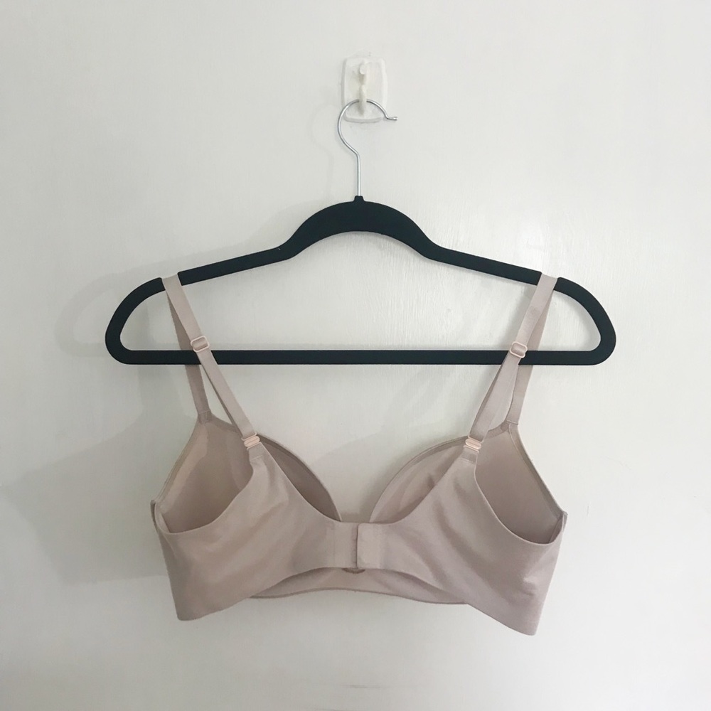 3 STAPLE Victoria’s Secret bras👙🌟 - Picture 4 of 6